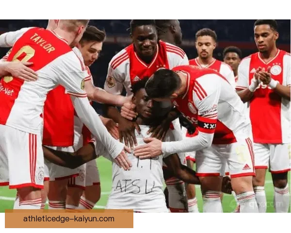 足球球星焦点人状态回暖，近期表现备受关注