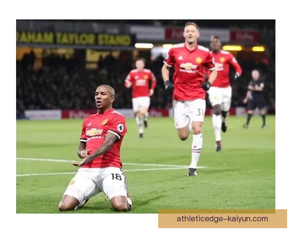 英超布巴卡里·萨马雷状态回暖，近期表现值得关注